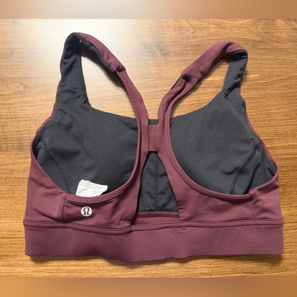 Lululemon power through bra. Size 8. Like new condition - Picture 2 of 5